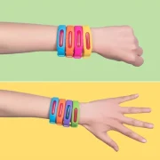 mosquito-killer-band-mosquito-repellent-bracelet-plant-essential-oil-silicone-anti-mosquito-wristband-bugs-away-suitable-for-children-and-adults-random-color - 5